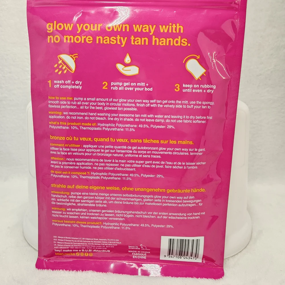 b.tan Glow Your Own Way Smooth Gel Self Tanning Mitt Reusable Pink NEW